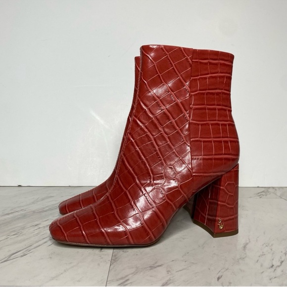 Sam Edelman Codie Red Crocodile Embossed Ankle Bootie 8 1/2 M - Picture 1 of 11